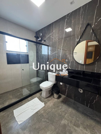 Imagem Casa com 3 Quartos à Venda, 425 m² em Estrada Do Guriri - Cabo Frio