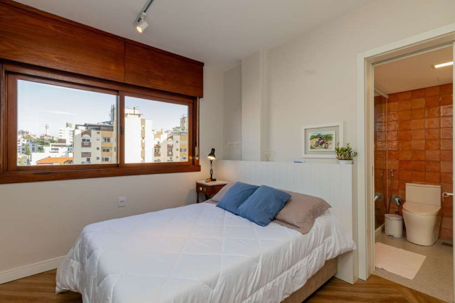 Imagem Apartamento com 3 Quartos à Venda, 120 m² em Menino Deus - Porto Alegre