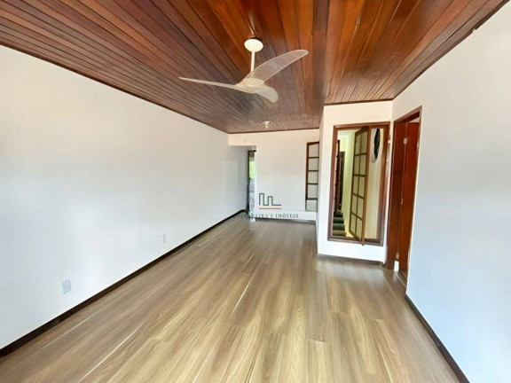 Imagem Casa com 5 Quartos à Venda, 360 m² em Itaipu - Niterói