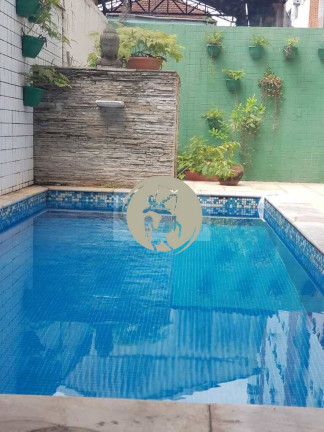 Imagem Casa com 3 Quartos à Venda, 224 m² em Gonzaga - Santos