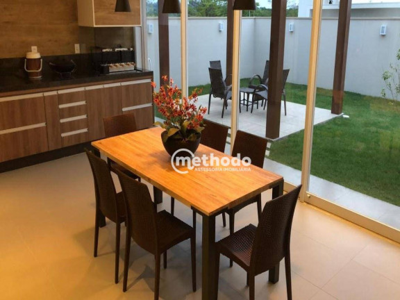 Imagem Casa com 3 Quartos à Venda, 233 m² em Parque Dos Ipes - Holambra