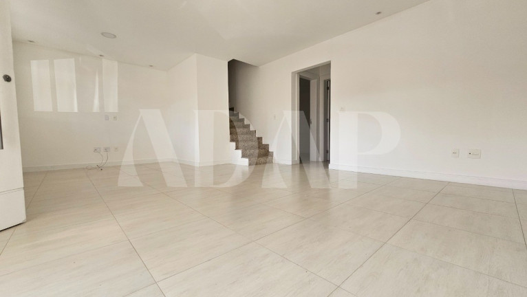Imagem Casa com 5 Quartos à Venda, 238 m² em Vargem Pequena - Rio De Janeiro Imagem Casa com 5 Quartos à Venda, 238 m² em Vargem Pequena - Rio De Janeiro