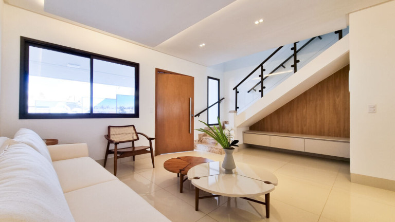 Imagem Sobrado com 4 Quartos à Venda, 164 m² em Bairro Cardoso - Aparecida De Goiânia Imagem Sobrado com 4 Quartos à Venda, 164 m² em Bairro Cardoso - Aparecida De Goiânia