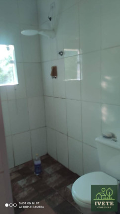 Imagem Casa com 2 Quartos à Venda, 61 m²