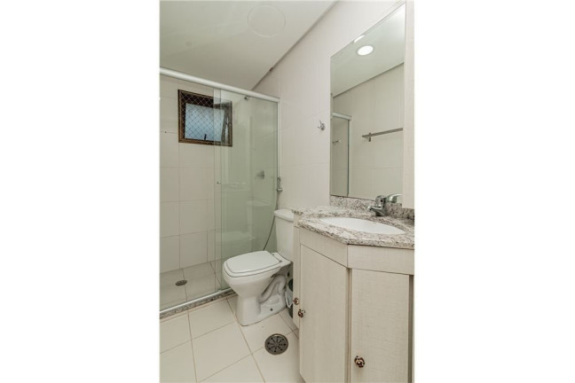 Imagem Apartamento com 2 Quartos à Venda, 90 m² em Higienópolis - Porto Alegre Imagem Apartamento com 2 Quartos à Venda, 90 m² em Higienópolis - Porto Alegre