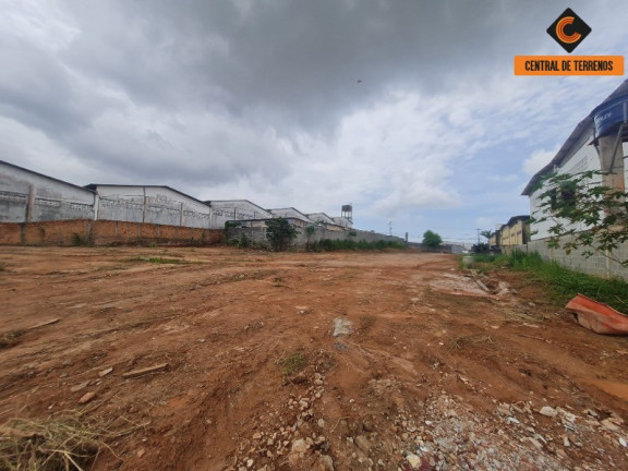 Imagem Terreno à Venda, 3.200 m² em Pirajá - Salvador Imagem Terreno à Venda, 3.200 m² em Pirajá - Salvador