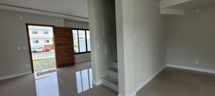 Imagem Casa com 3 Quartos à Venda, 229 m² em Cachoeira Do Bom Jesus - Florianópolis Imagem Casa com 3 Quartos à Venda, 229 m² em Cachoeira Do Bom Jesus - Florianópolis