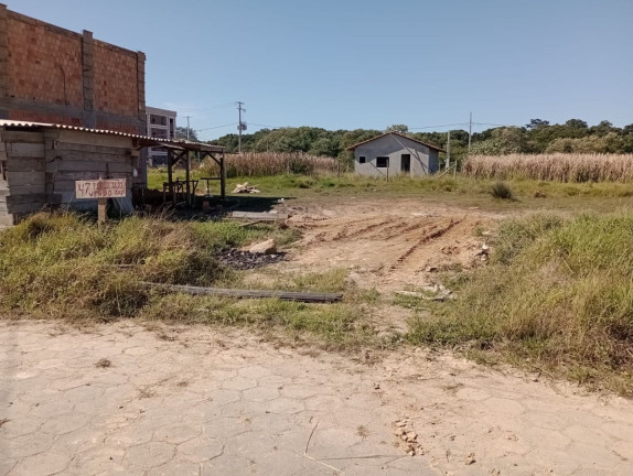 Terreno à Venda, 360 m² em Loteamento Costa Esmeralda - Tijucas