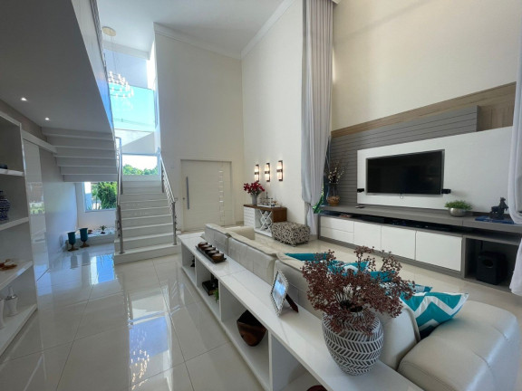 Casa com 4 Quartos à Venda, 387 m² em Interlagos - Vila Velha