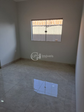 Imagem Casa com 3 Quartos à Venda, 100 m² em Coophatrabalho - Campo Grande Imagem Casa com 3 Quartos à Venda, 100 m² em Coophatrabalho - Campo Grande