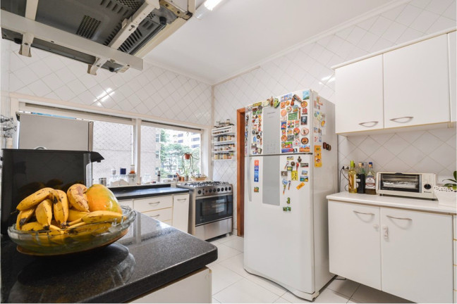 Apartamento com 4 Quartos à Venda, 144 m² em Cerqueira César - São Paulo
