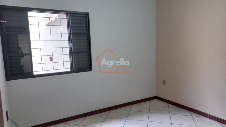 Imagem Casa com 3 Quartos à Venda, 148 m² em Jardim Rosa Cruz - Mogi Guaçu Imagem Casa com 3 Quartos à Venda, 148 m² em Jardim Rosa Cruz - Mogi Guaçu