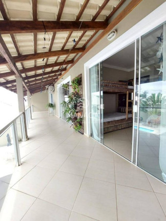 Imagem Sobrado com 3 Quartos à Venda, 300 m² em Itacolomi - Balneário Piçarras