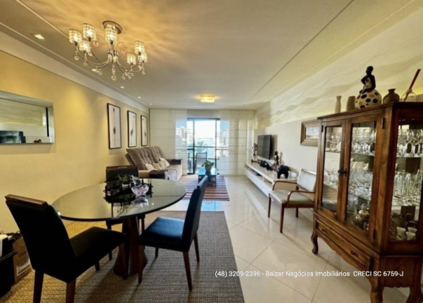 Apartamento com 4 Quartos à Venda, 178 m² em Centro - Florianópolis