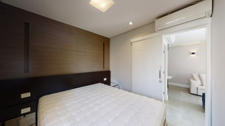 Imagem Apartamento com 1 Quarto à Venda, em Moema - São Paulo Imagem Apartamento com 1 Quarto à Venda, em Moema - São Paulo