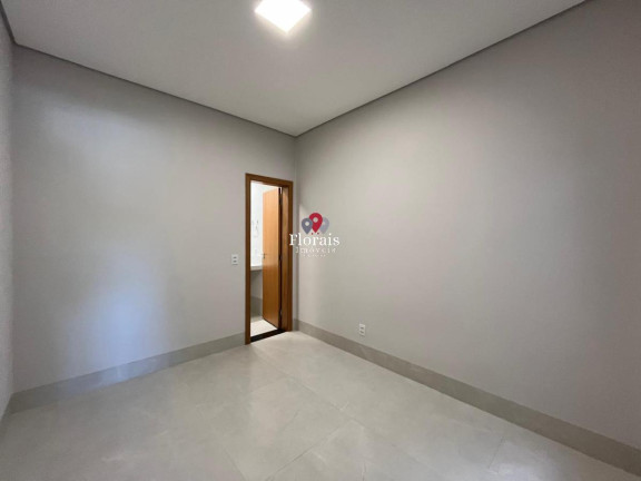 Imagem Casa com 3 Quartos à Venda, 225 m² em Santa Cruz - Cuiabá