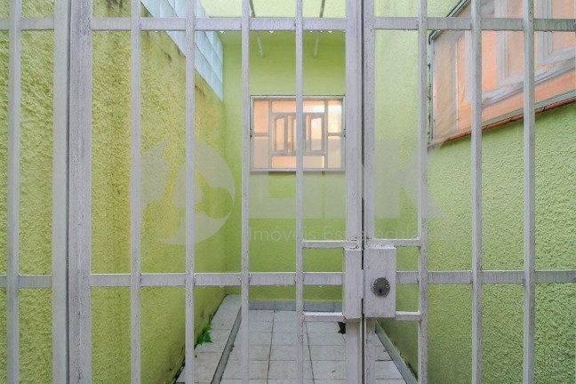 Imagem Casa com 3 Quartos à Venda, 180 m² em Passo Da Areia - Porto Alegre Imagem Casa com 3 Quartos à Venda, 180 m² em Passo Da Areia - Porto Alegre