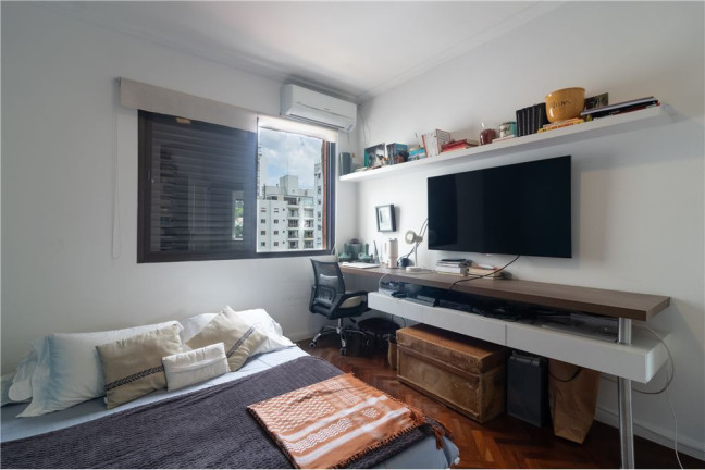 Imagem Apartamento com 4 Quartos à Venda, 251 m² em Real Parque - São Paulo Imagem Apartamento com 4 Quartos à Venda, 251 m² em Real Parque - São Paulo
