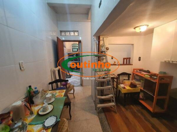 Imagem Casa com 4 Quartos à Venda, 209 m² em Tijuca - Rio De Janeiro Imagem Casa com 4 Quartos à Venda, 209 m² em Tijuca - Rio De Janeiro