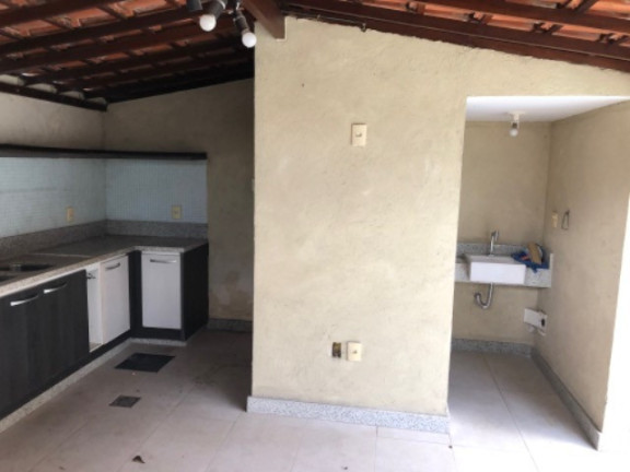 Imagem Casa com 4 Quartos à Venda, 400 m² em São Francisco - Niterói Imagem Casa com 4 Quartos à Venda, 400 m² em São Francisco - Niterói