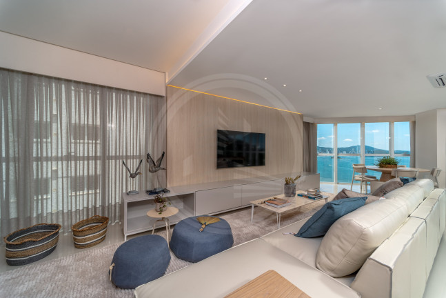 Apartamento com 4 Quartos à Venda, 237 m² em Centro - Balneário Camboriú