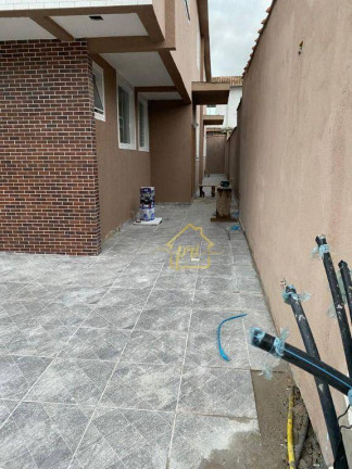 Sobrado com 2 Quartos à Venda, 60 m² em Parque São Vicente - São Vicente