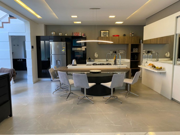 Imagem Casa com 3 Quartos à Venda, 267 m² em Campeche - Florianópolis