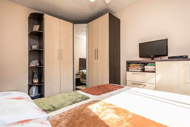 Imagem Apartamento com 2 Quartos à Venda, 52 m² em Santo Antônio - Porto Alegre