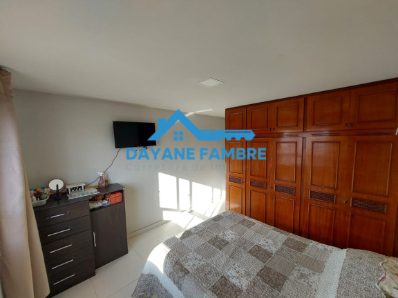 Imagem Apartamento com 3 Quartos à Venda, 180 m² Imagem Apartamento com 3 Quartos à Venda, 180 m²