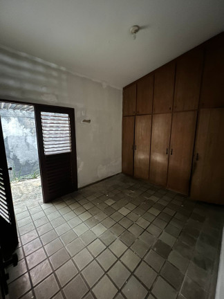 Imagem Casa com 3 Quartos para Alugar, 300 m² em Manaíra - João Pessoa