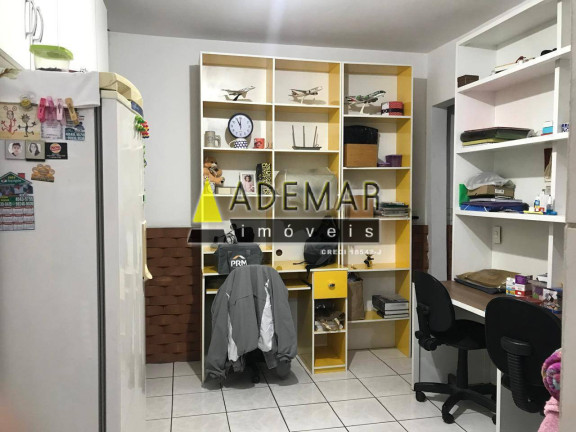 Imagem Casa com 2 Quartos à Venda,  em Conceição - Diadema