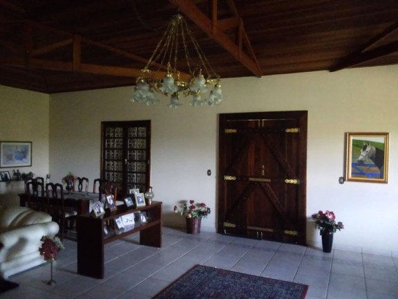 Imagem Chácara com 1 Quarto à Venda, 100 m² em Centro - Caçapava Imagem Chácara com 1 Quarto à Venda, 100 m² em Centro - Caçapava