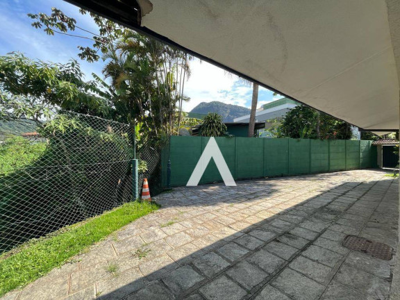 Imagem Casa com 5 Quartos à Venda, 318 m² em Comary - Teresópolis Imagem Casa com 5 Quartos à Venda, 318 m² em Comary - Teresópolis