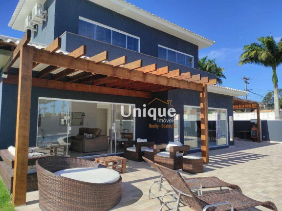 Imagem Casa com 5 Quartos à Venda, 240 m² em Caravelas - Armação Dos Búzios
