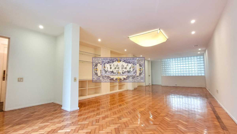 Imagem Apartamento com 4 Quartos à Venda, 220 m² em Copacabana - Rio De Janeiro Imagem Apartamento com 4 Quartos à Venda, 220 m² em Copacabana - Rio De Janeiro