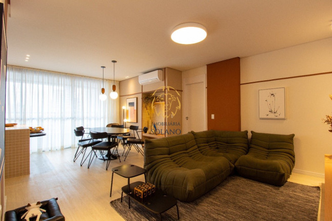 Imagem Apartamento com 3 Quartos à Venda, 215 m² em Centro - Curitiba