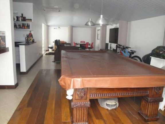 Imagem Casa com 4 Quartos à Venda, 300 m² em Buraquinho - Lauro De Freitas Imagem Casa com 4 Quartos à Venda, 300 m² em Buraquinho - Lauro De Freitas