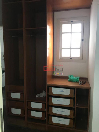 Imagem Casa com 3 Quartos para Alugar, 500 m² em Centro - Cabo Frio Imagem Casa com 3 Quartos para Alugar, 500 m² em Centro - Cabo Frio