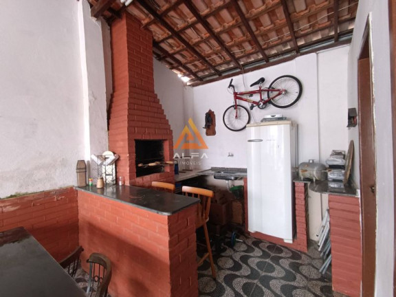 Imagem Casa com 3 Quartos à Venda, 145 m²