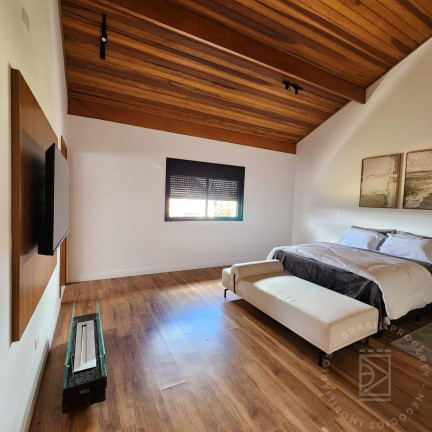 Imagem Casa com 4 Quartos à Venda, 230 m² em Recanto Araucária - Campos Do Jordão Imagem Casa com 4 Quartos à Venda, 230 m² em Recanto Araucária - Campos Do Jordão