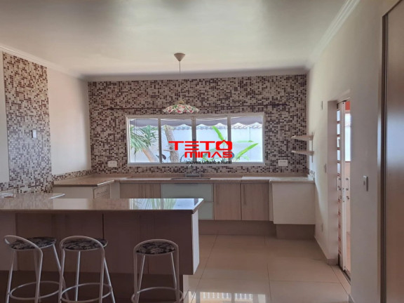Imagem Casa com 3 Quartos à Venda, 248 m² em Solar Dos Lagos - São Lourenço Imagem Casa com 3 Quartos à Venda, 248 m² em Solar Dos Lagos - São Lourenço