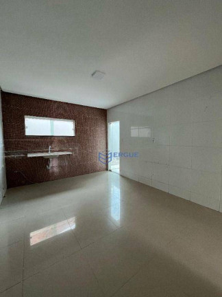 Imagem Casa com 4 Quartos à Venda, 120 m² em Maraponga - Fortaleza Imagem Casa com 4 Quartos à Venda, 120 m² em Maraponga - Fortaleza