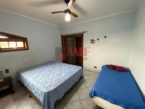 Imagem Sobrado com 7 Quartos à Venda, 438 m² em Grandesp - Itanhaém Imagem Sobrado com 7 Quartos à Venda, 438 m² em Grandesp - Itanhaém