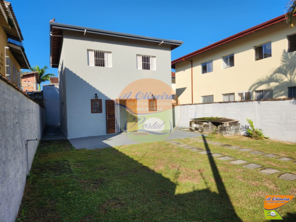Sobrado com 3 Quartos à Venda, 250 m² em Centro - Ubatuba