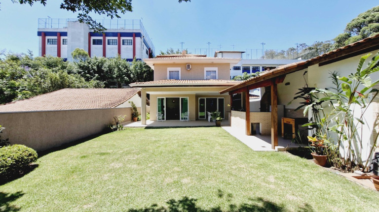 Imagem Casa com 3 Quartos à Venda, 320 m² em Parque Dos Príncipes - São Paulo