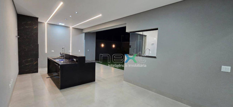 Imagem Casa com 4 Quartos à Venda, 220 m² em Vila Carlota - Campo Grande