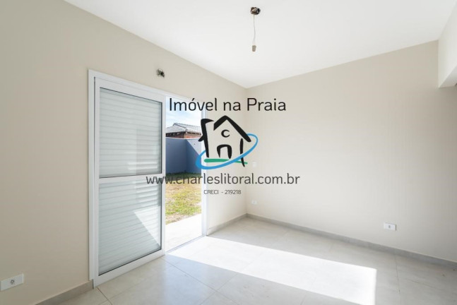 Imagem Casa com 3 Quartos à Venda, 300 m² em Pontal De Santa Marina - Caraguatatuba Imagem Casa com 3 Quartos à Venda, 300 m² em Pontal De Santa Marina - Caraguatatuba