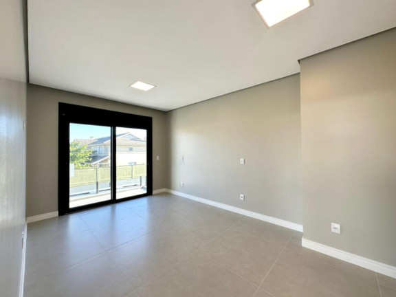 Imagem Casa com 4 Quartos à Venda, 225 m² em Marina - Xangri-la