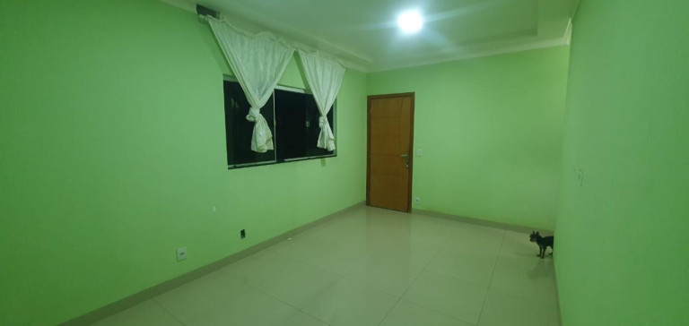 Imagem Casa com 2 Quartos à Venda, 200 m² em Jardim Universitário - Cuiabá