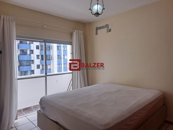 Imagem Apartamento com 3 Quartos à Venda, em Centro - Florianópolis Imagem Apartamento com 3 Quartos à Venda, em Centro - Florianópolis